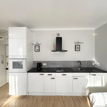 Apartment Franciszkanska 12 Warsaw